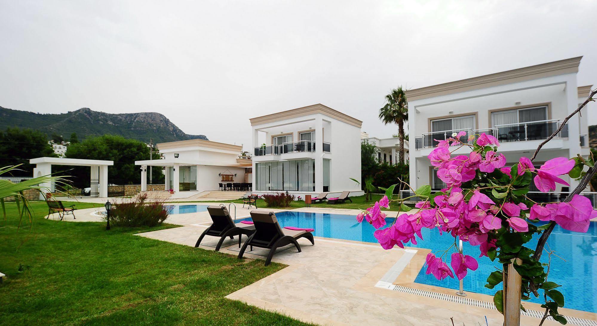 Delita Suite Hotel Turkbuku Golturkbuku Bagian luar foto